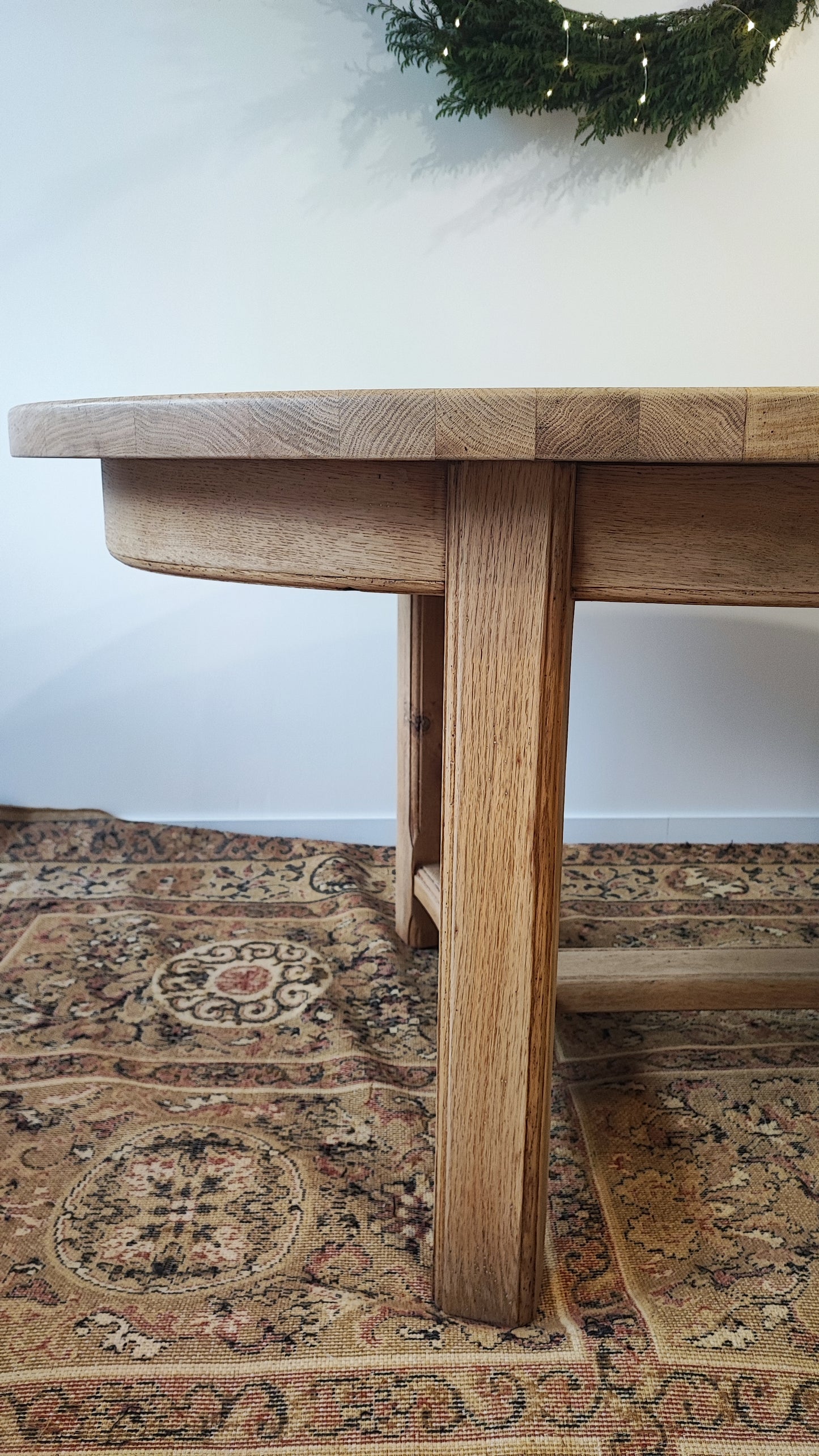 Table ovale