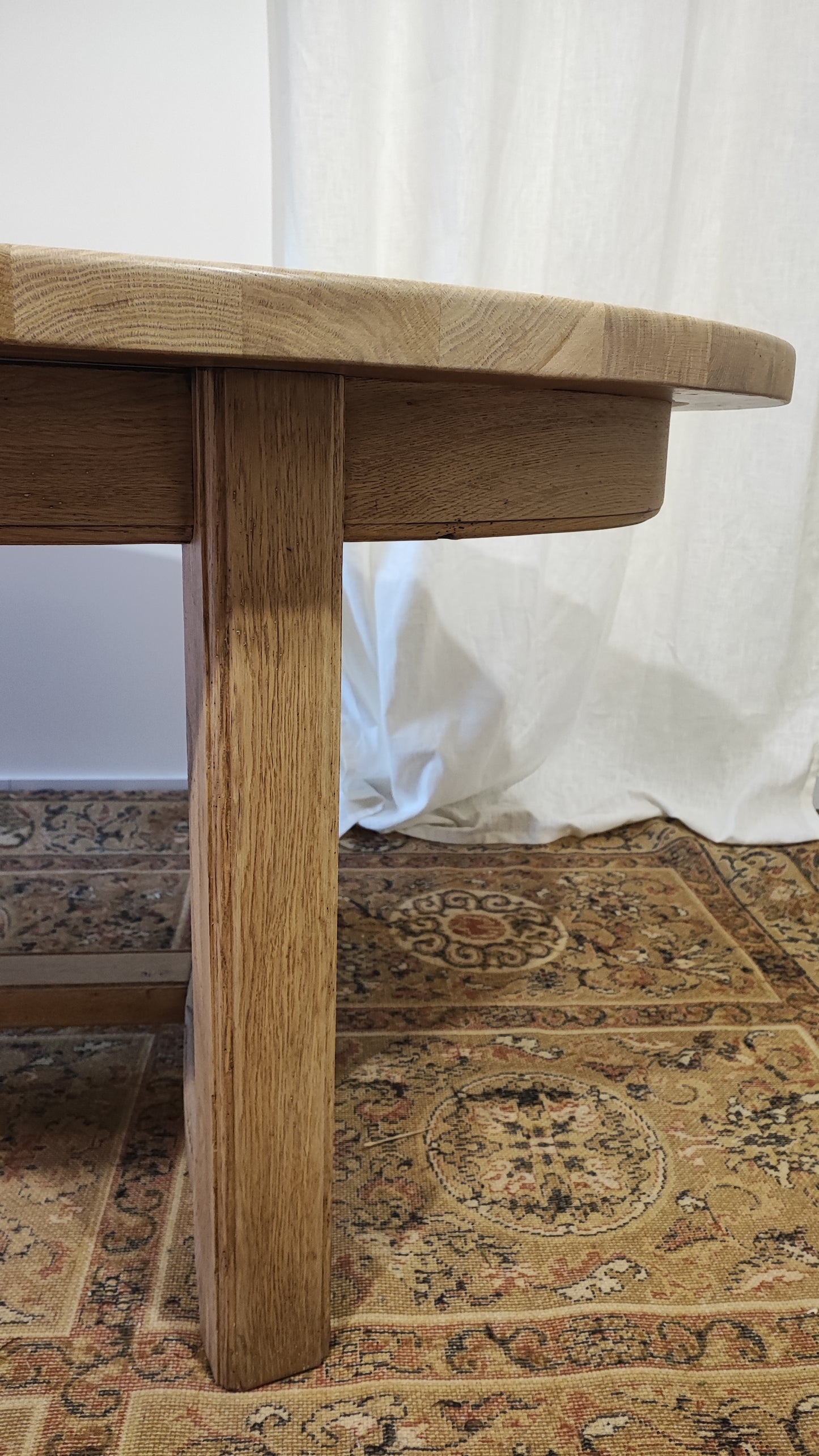 Table ovale