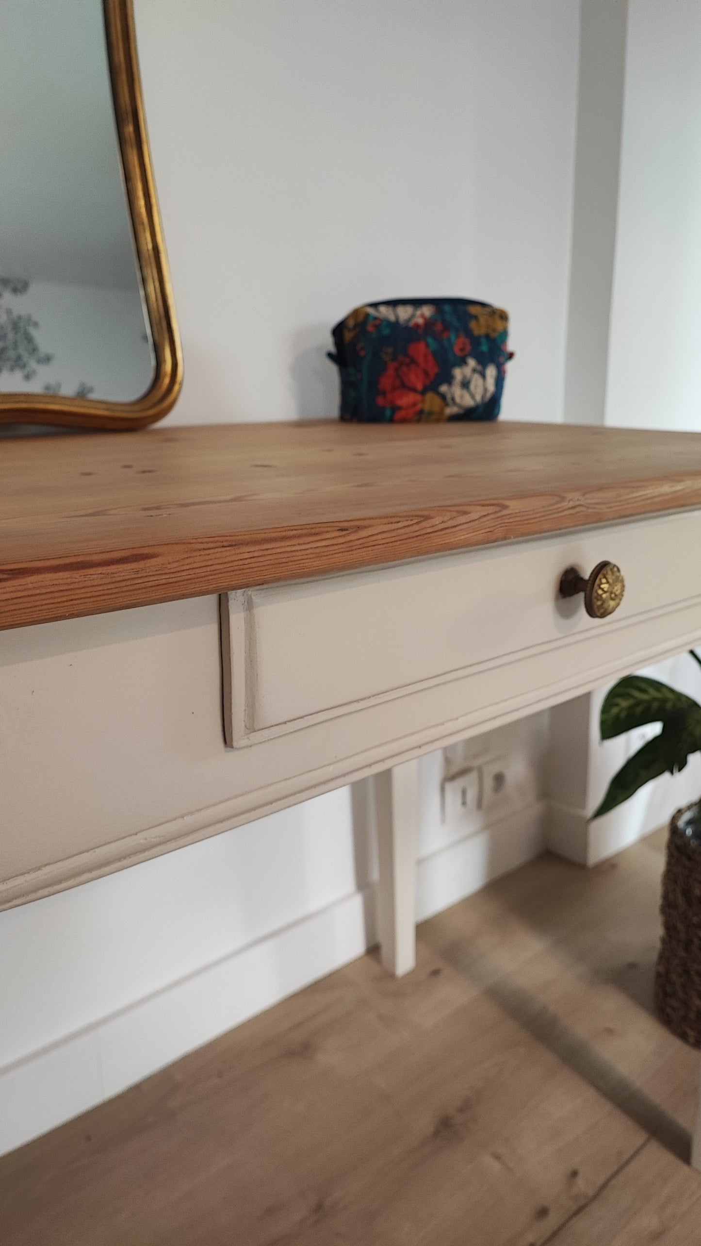 Bureau en bois
