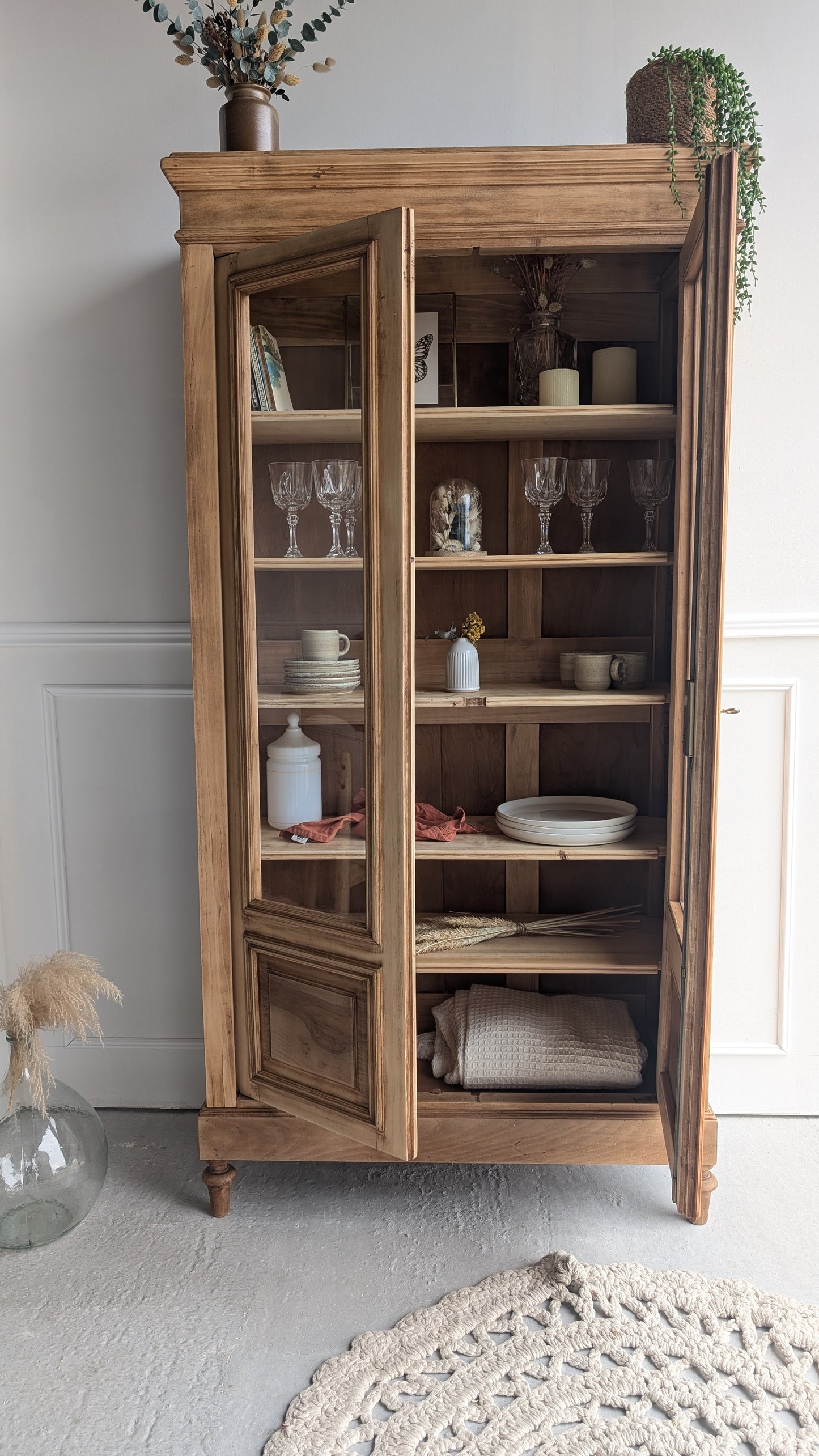 Vitrine ancienne