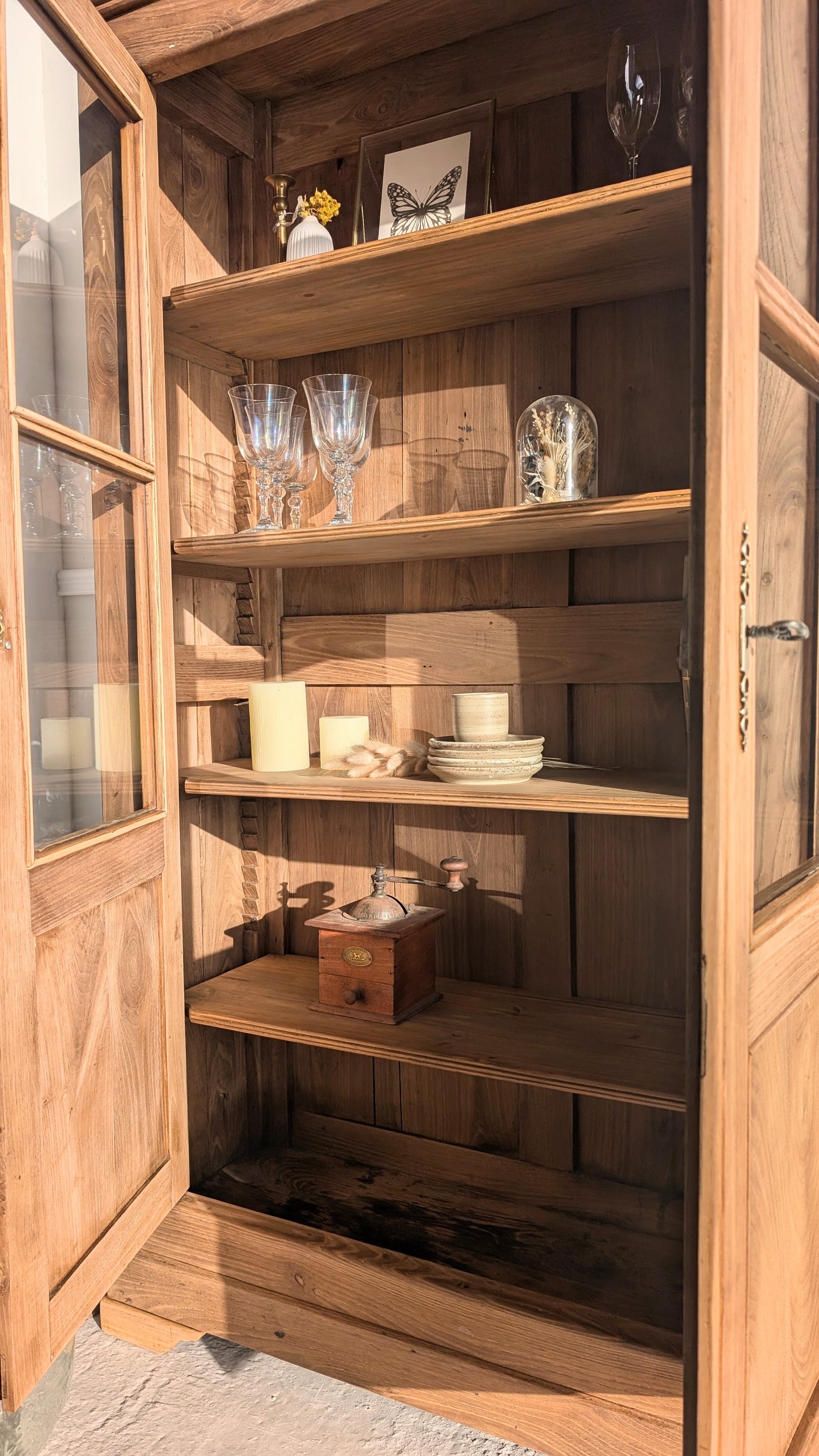 Vitrine ancienne