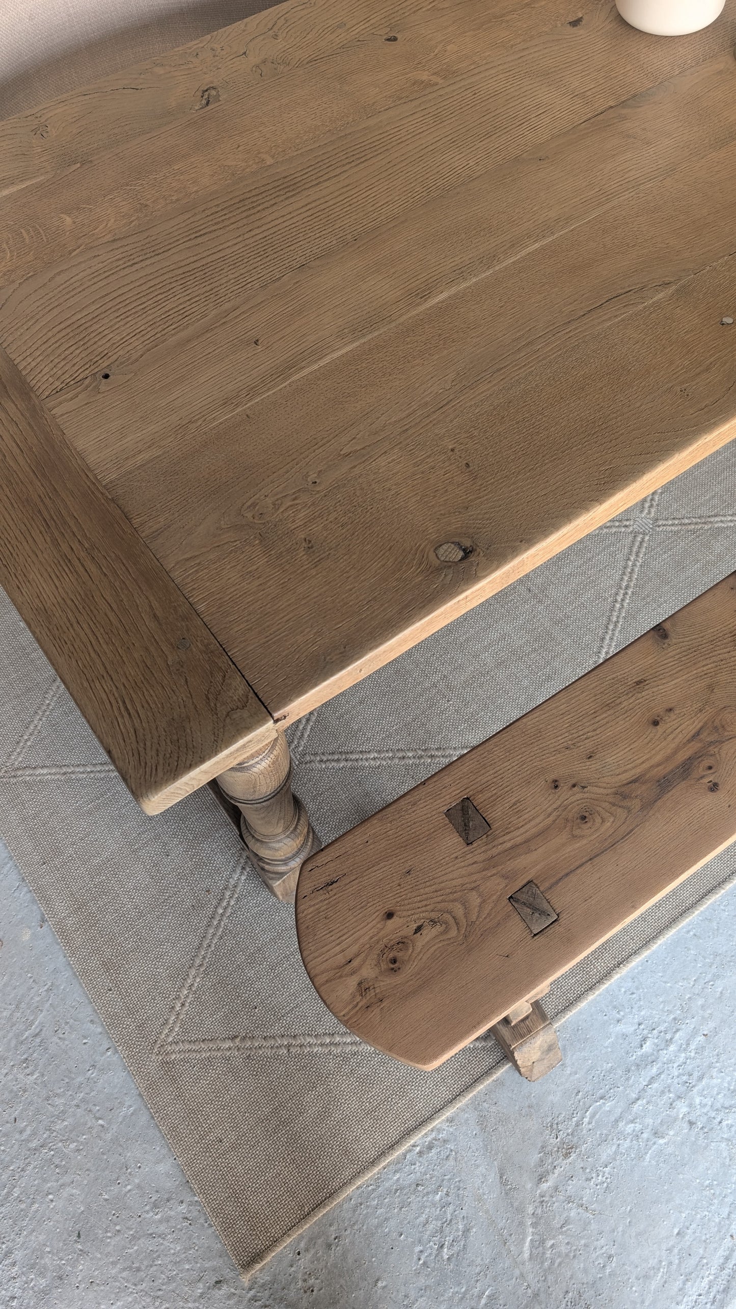 Table de ferme & son banc