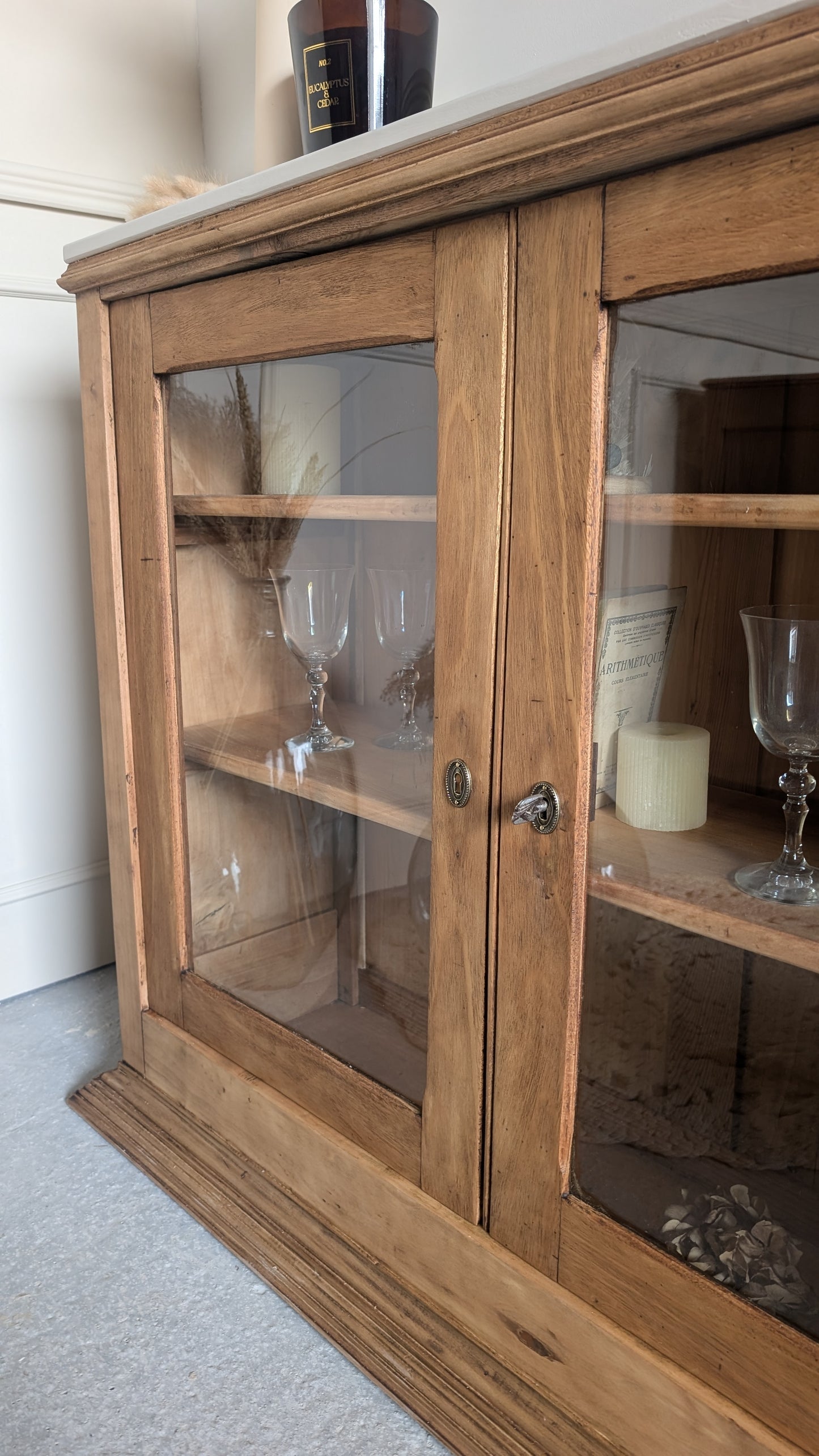 Vitrine basse
