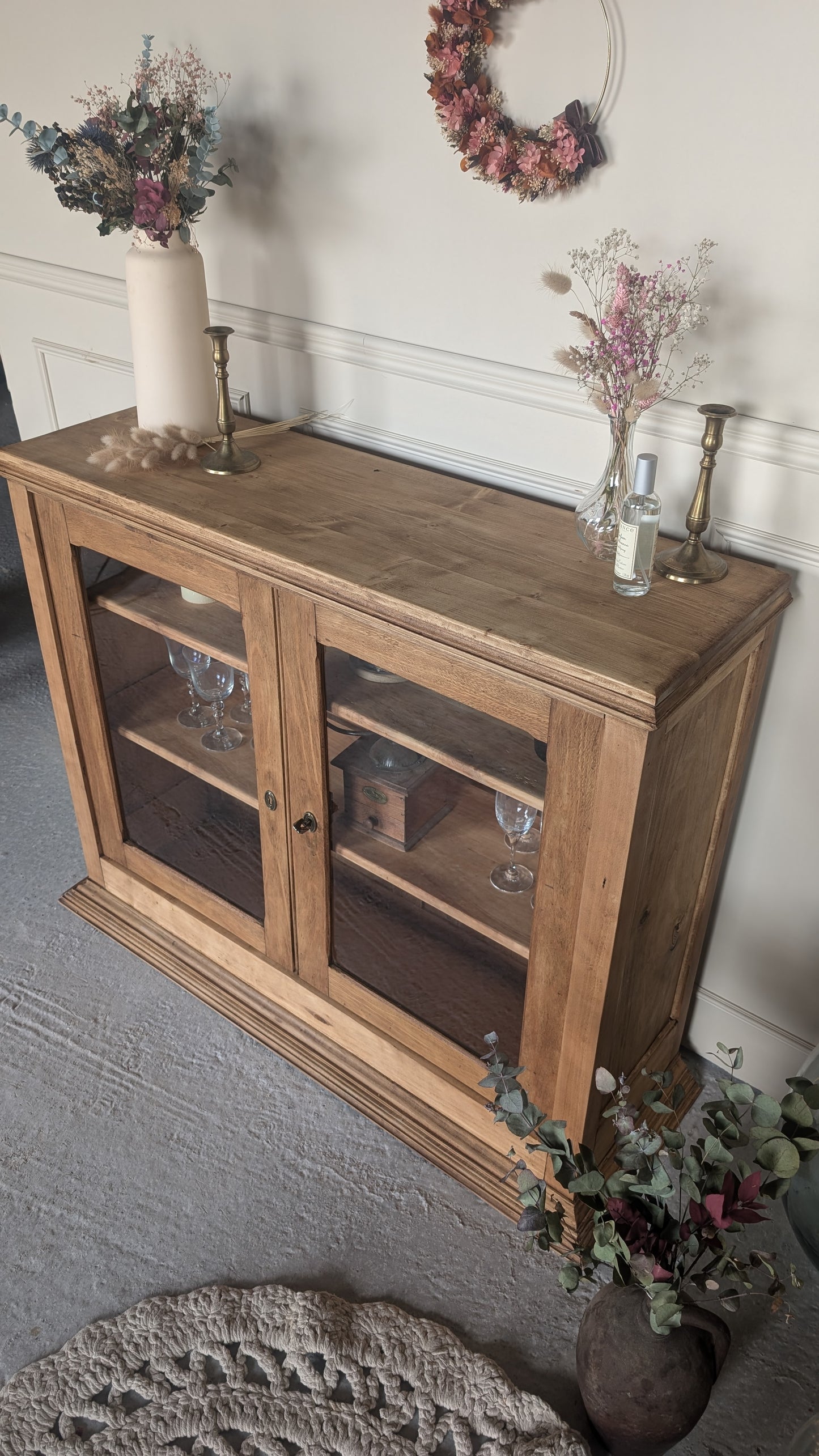 Vitrine basse