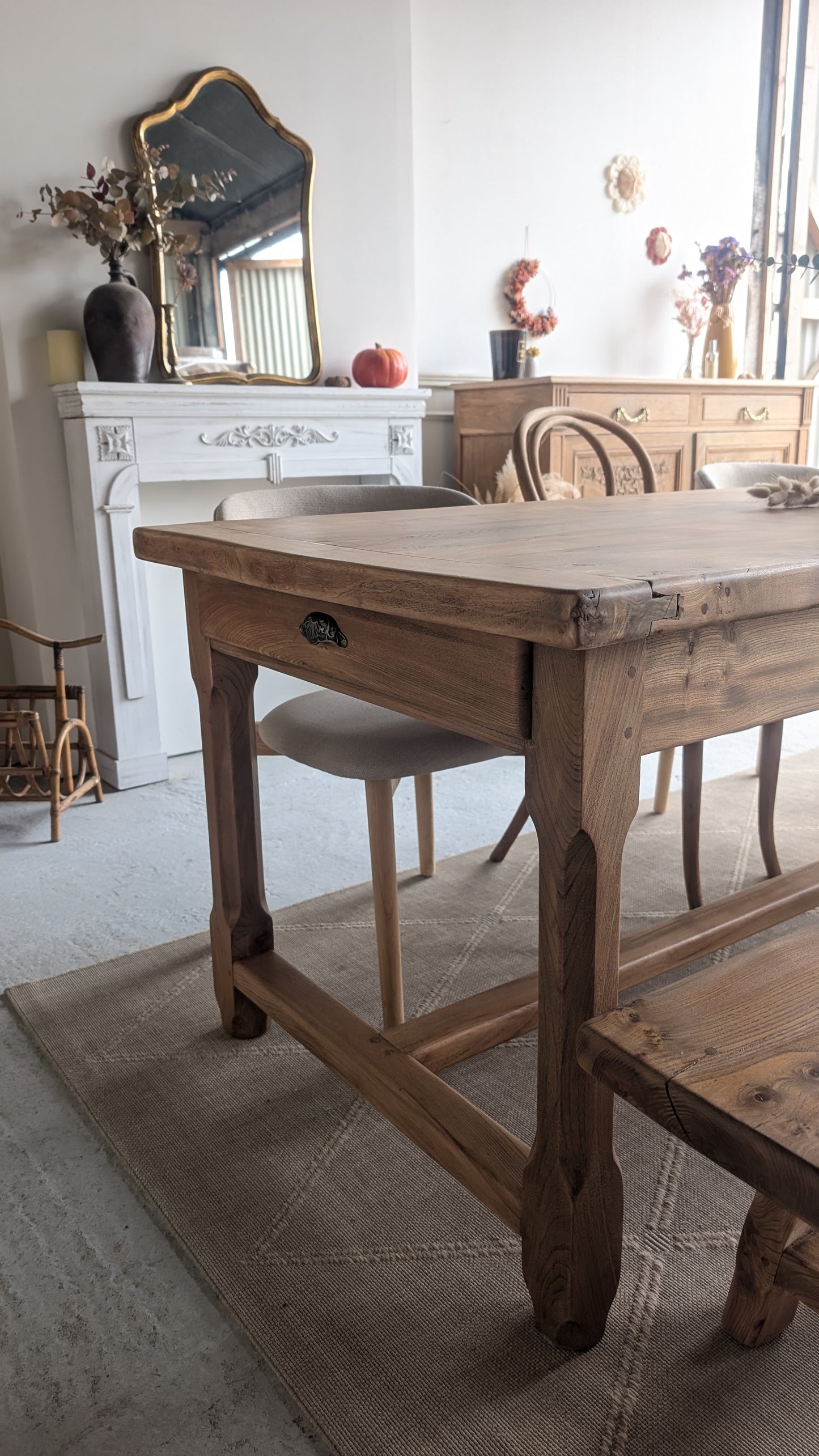 Ensemble table & banc en orme massif