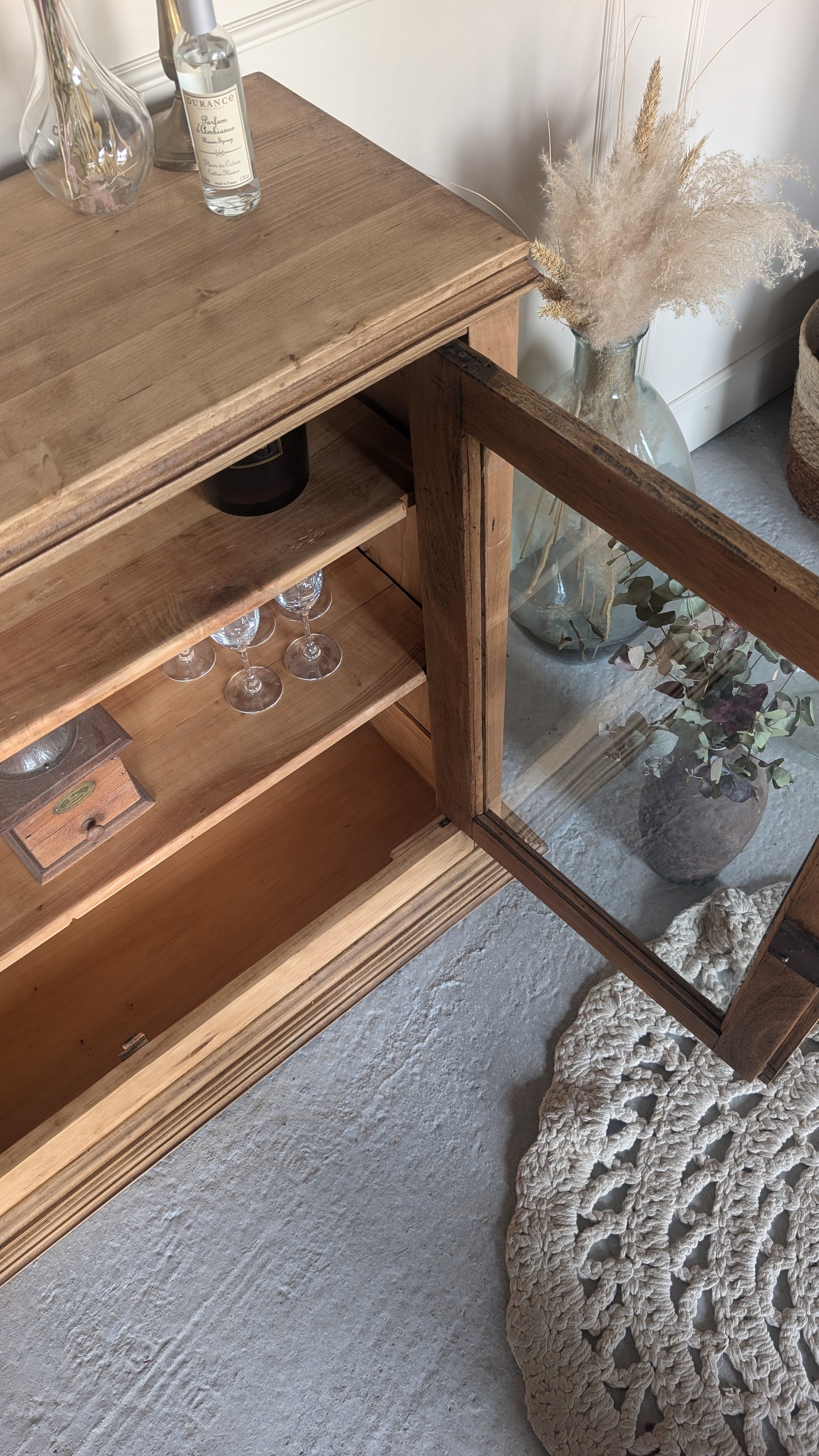 Vitrine basse