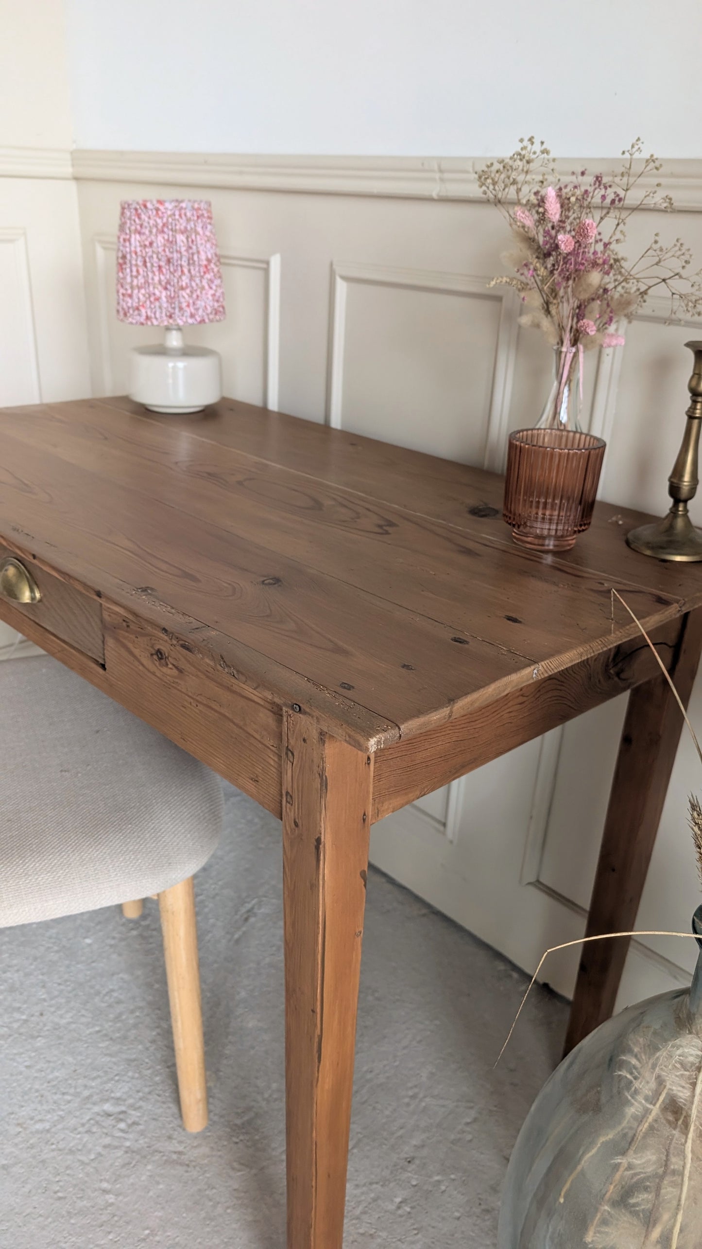 Bureau - table d'appoint