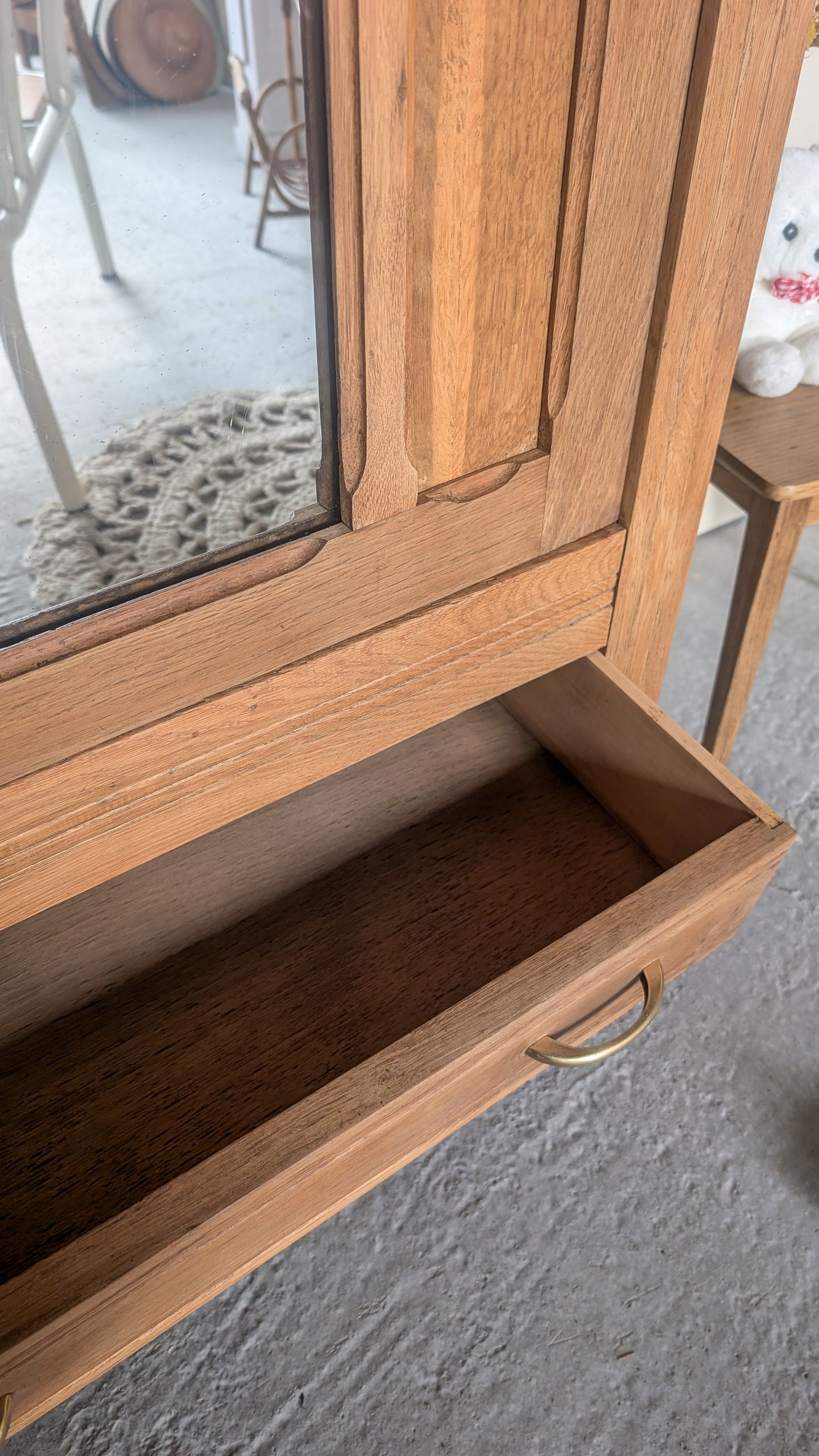 Armoire parisienne