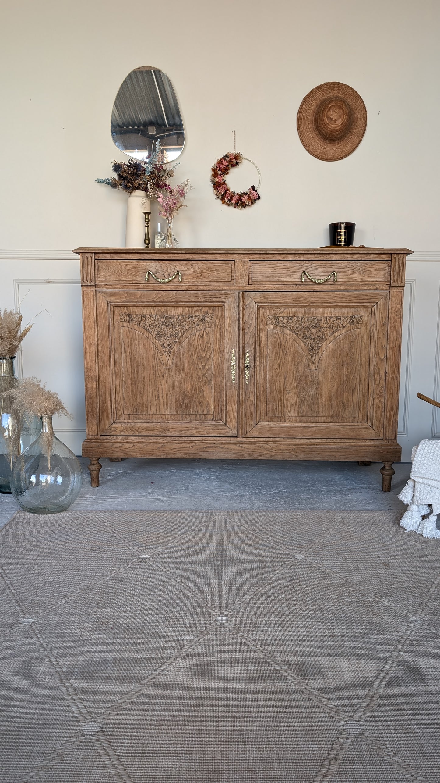 Grand buffet en chêne