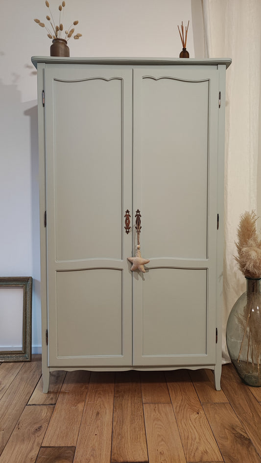 Armoire ancienne