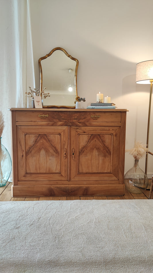 Buffet ancien