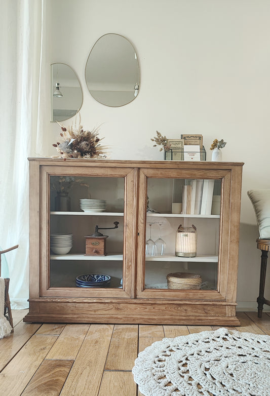 Vitrine basse