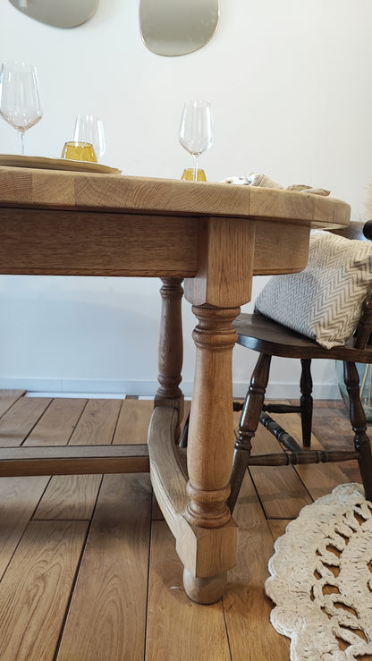 Table ovale