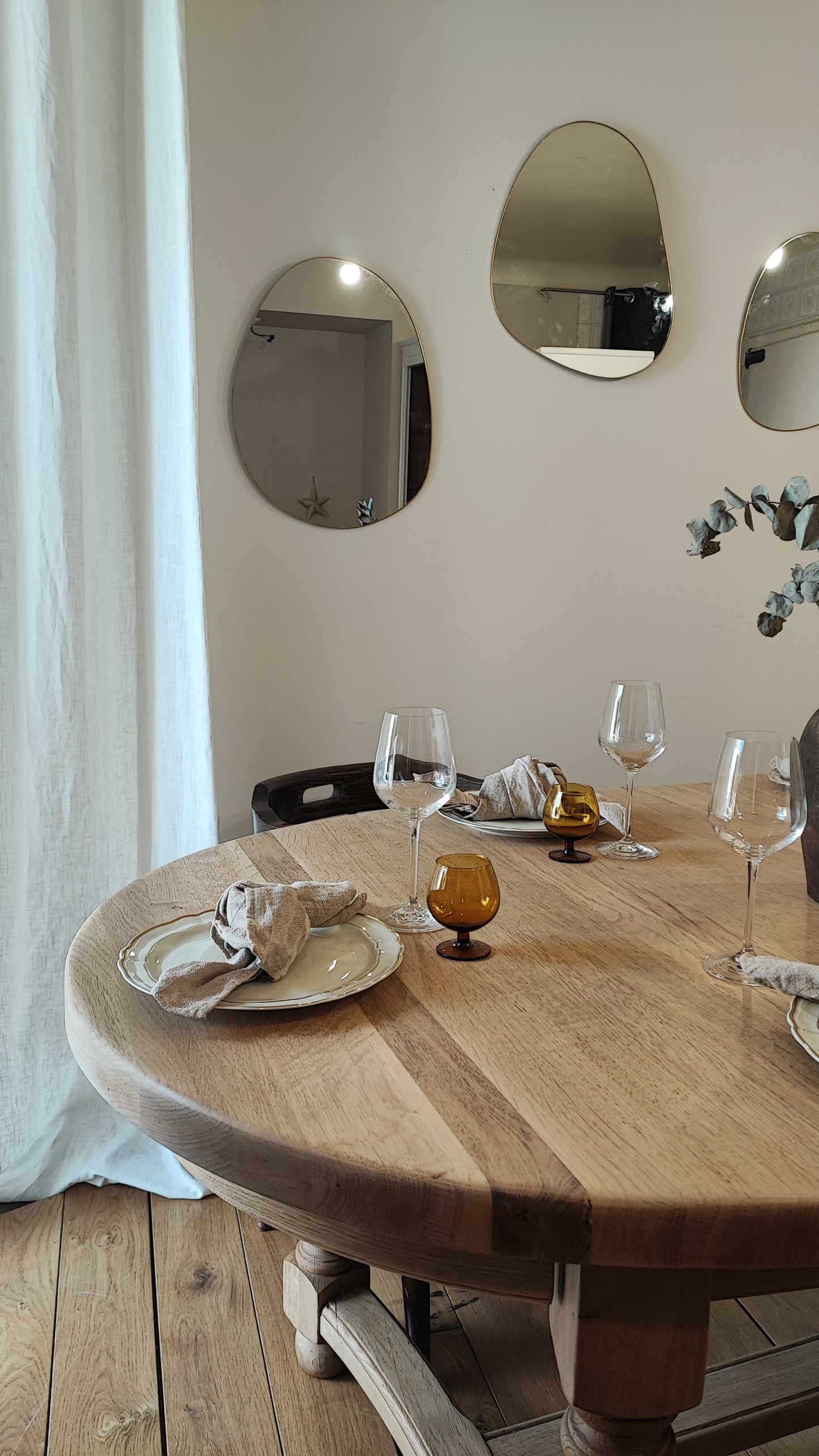 Table ovale