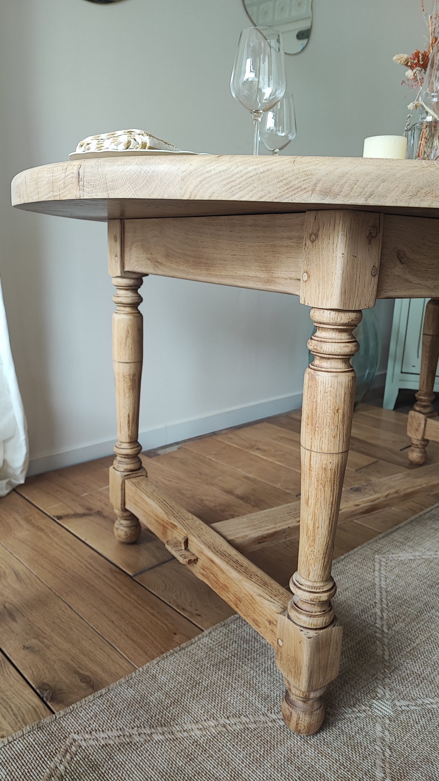 Table ovale en chêne