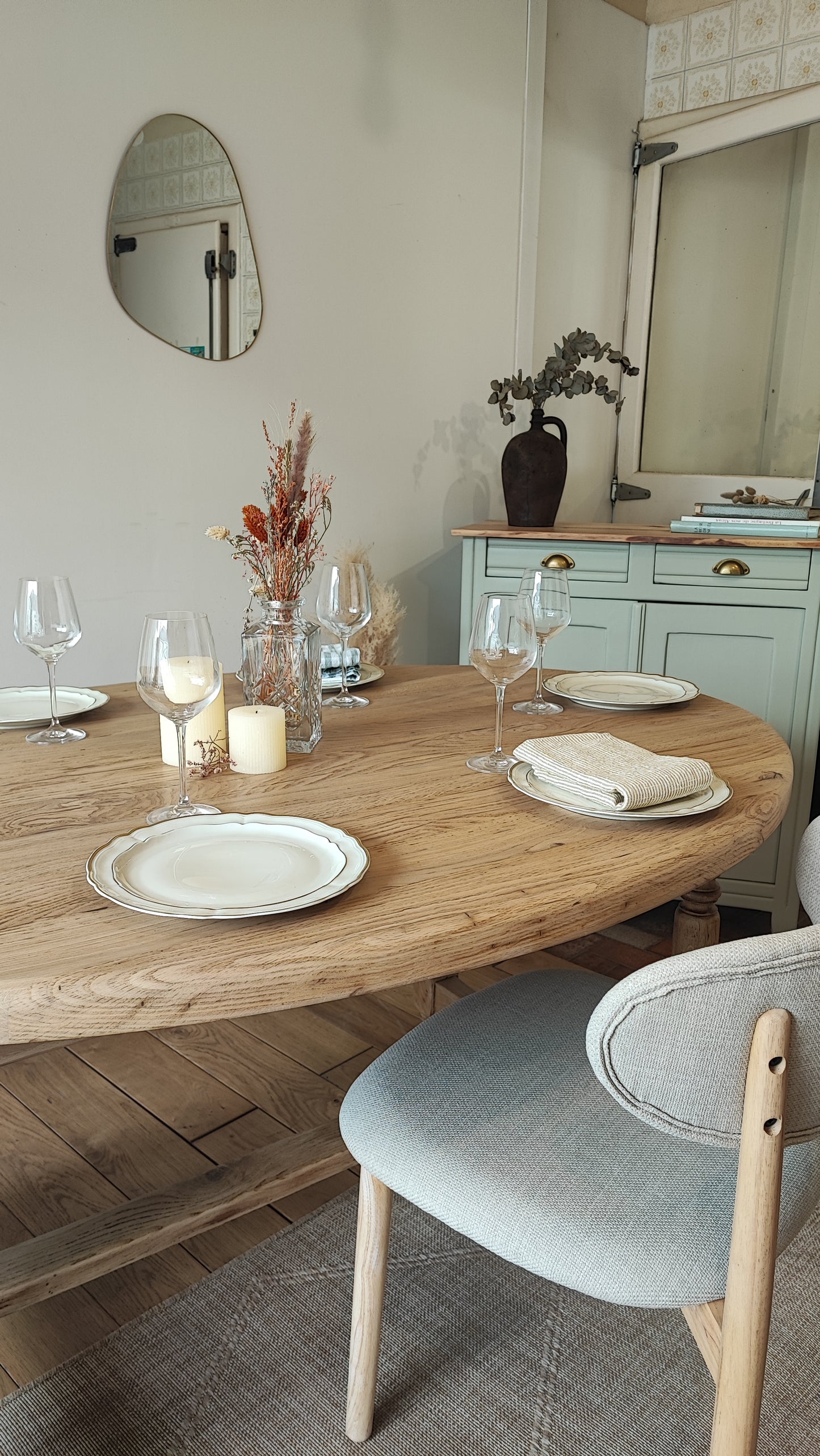 Table ovale en chêne