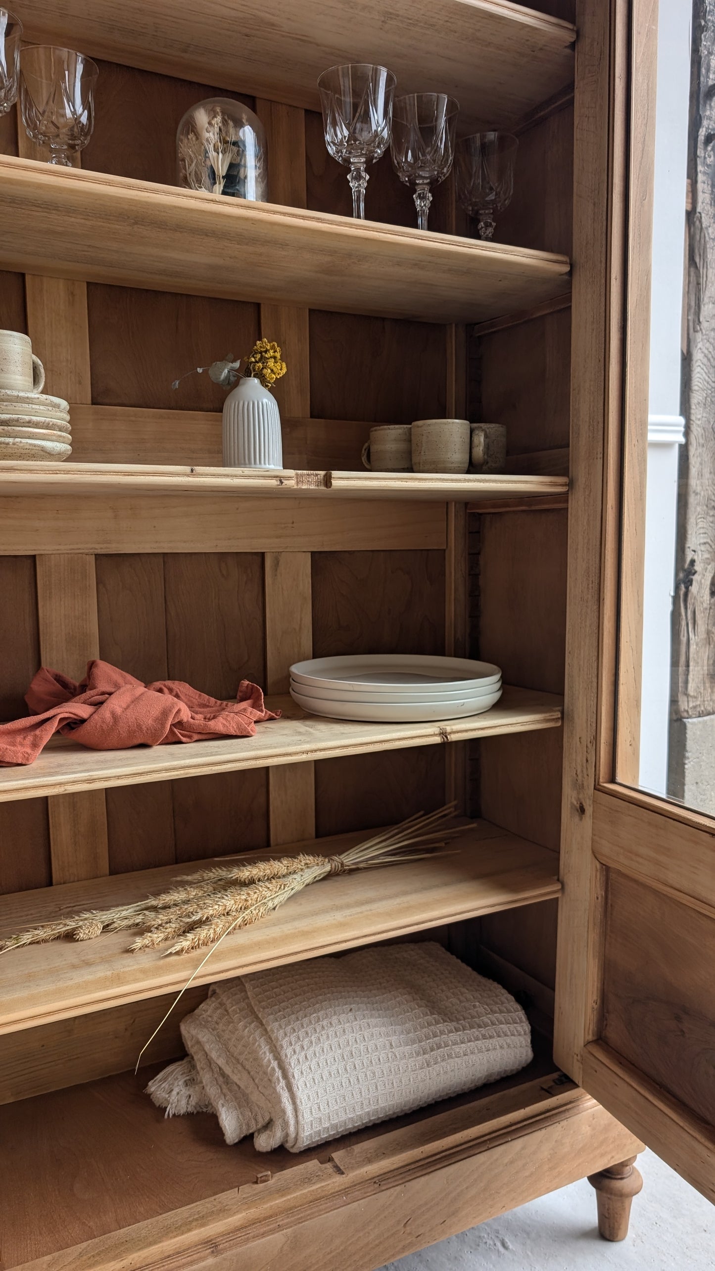 Vitrine ancienne