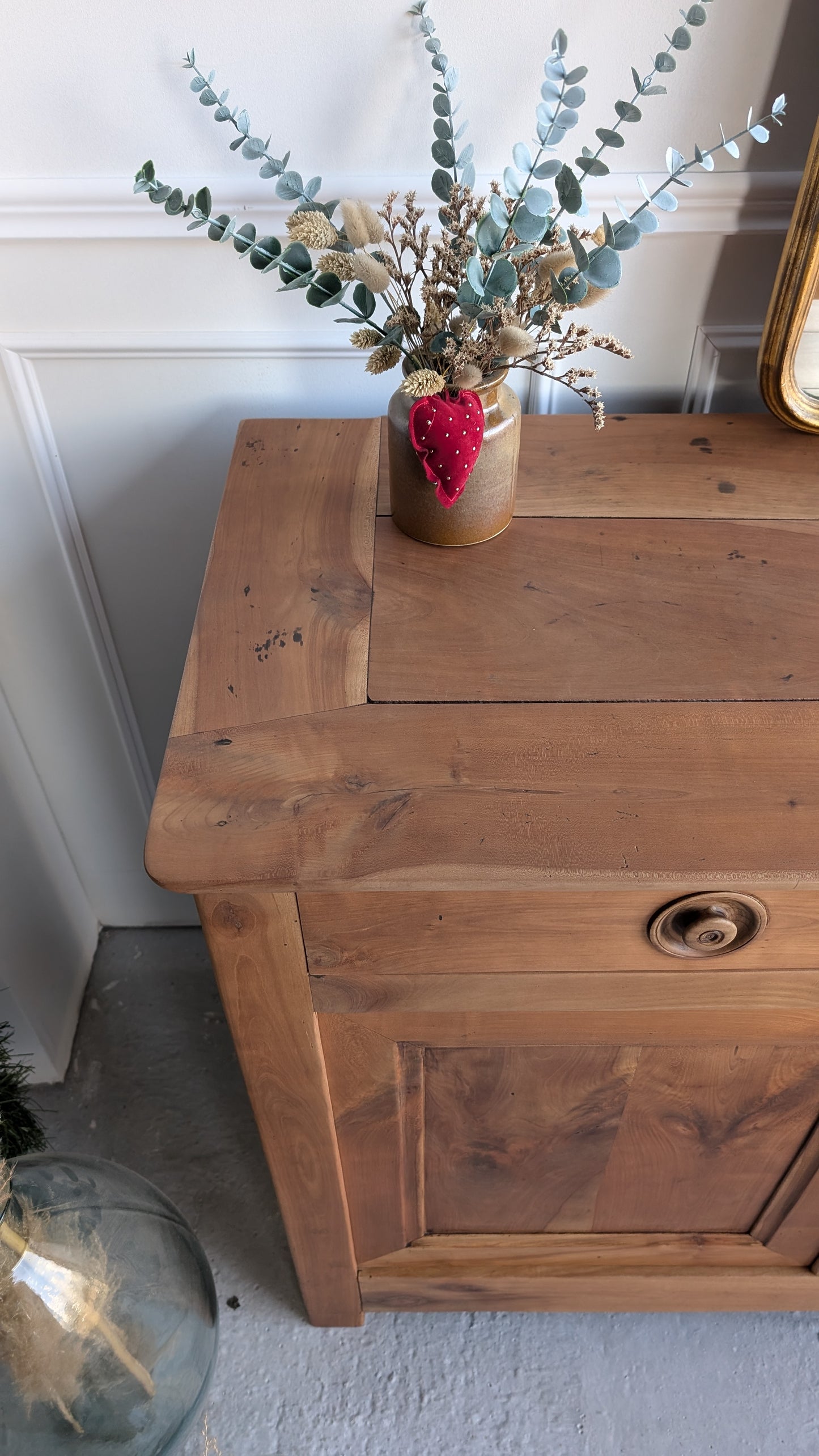 Buffet ancien en bois