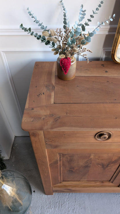 Buffet ancien en bois