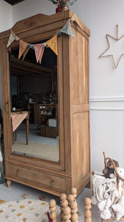 Armoire ancienne