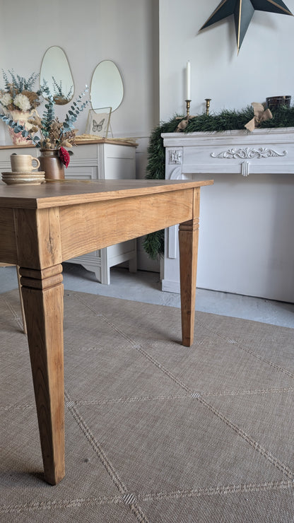 Table carrée