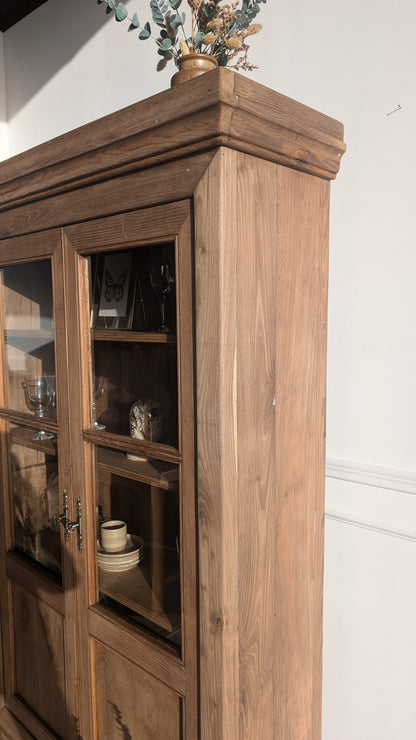 Vitrine ancienne