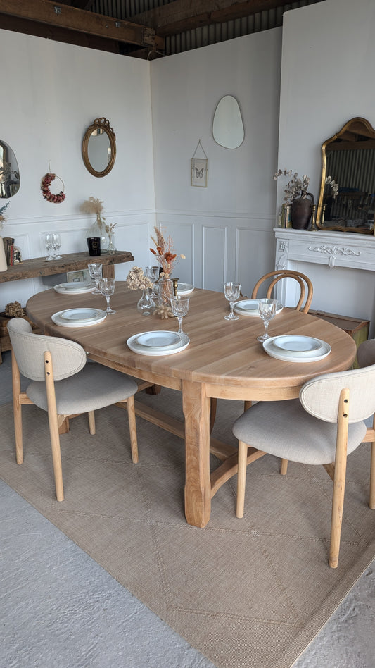 Table ovale