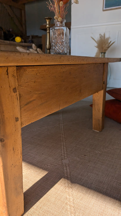 Table basse ancienne