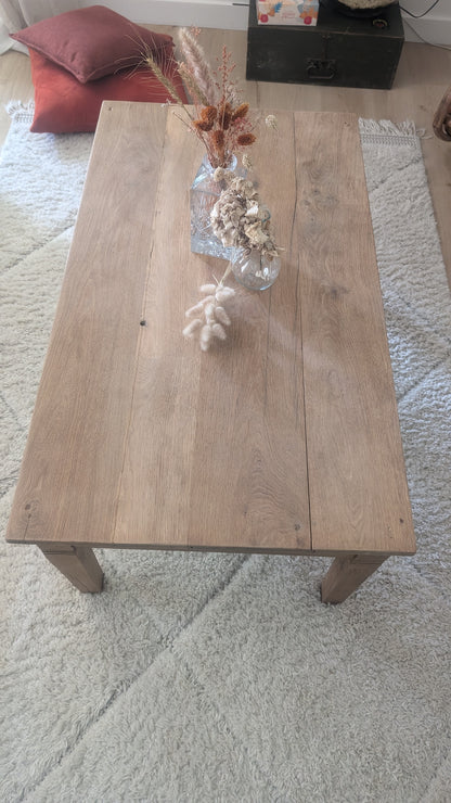 Table basse en chêne