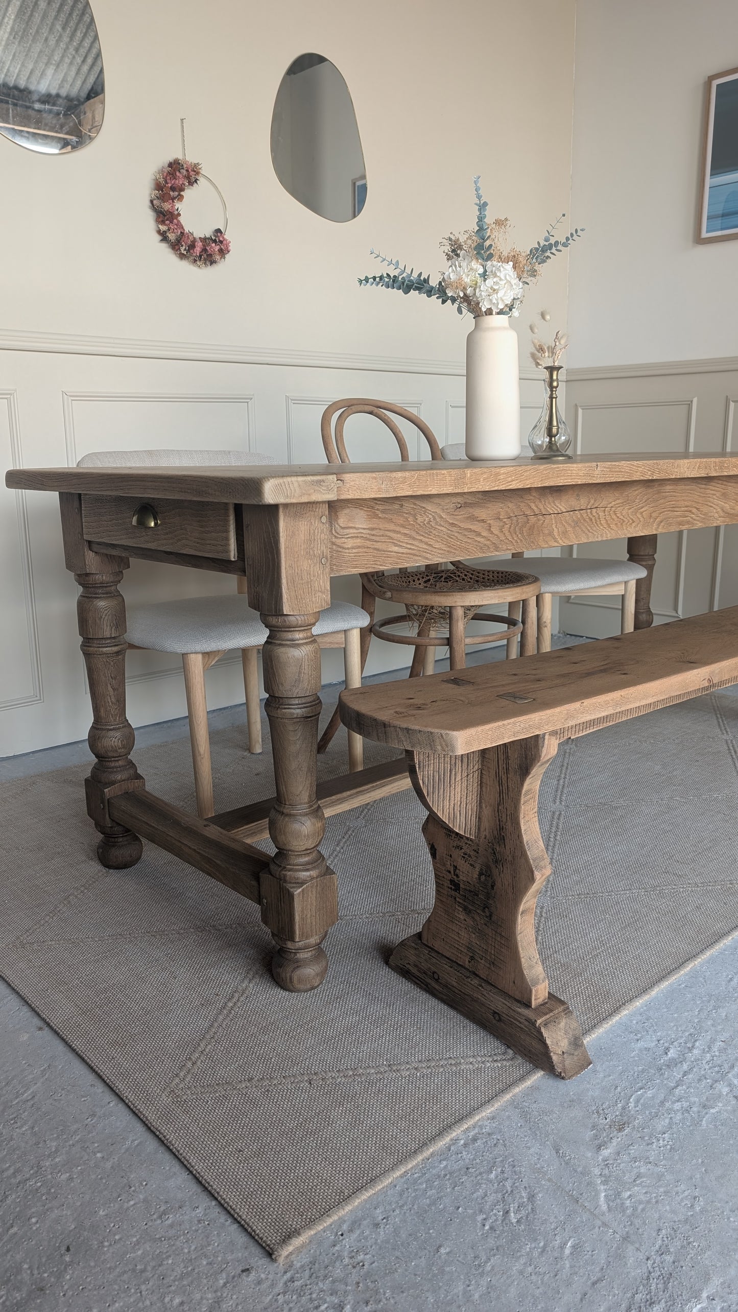 Table de ferme & son banc