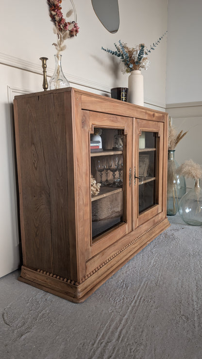 Vitrine basse