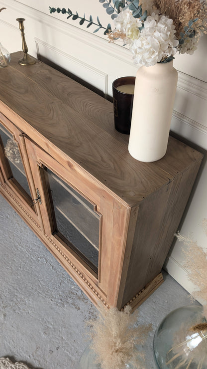 Vitrine basse
