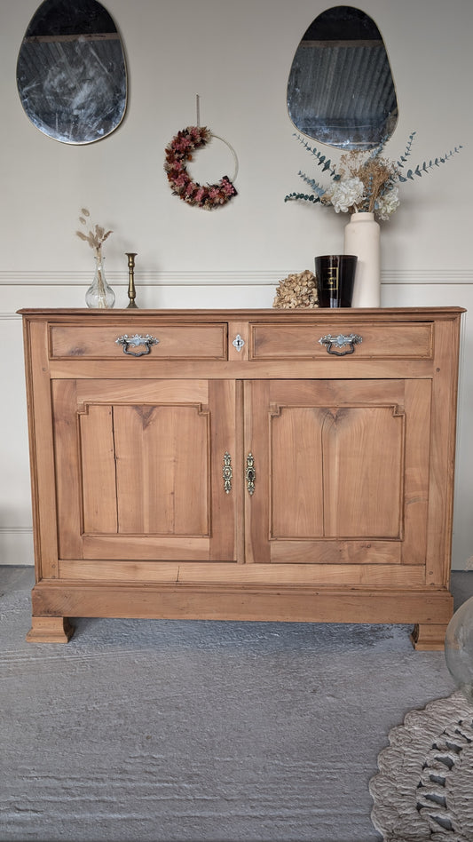 Buffet ancien
