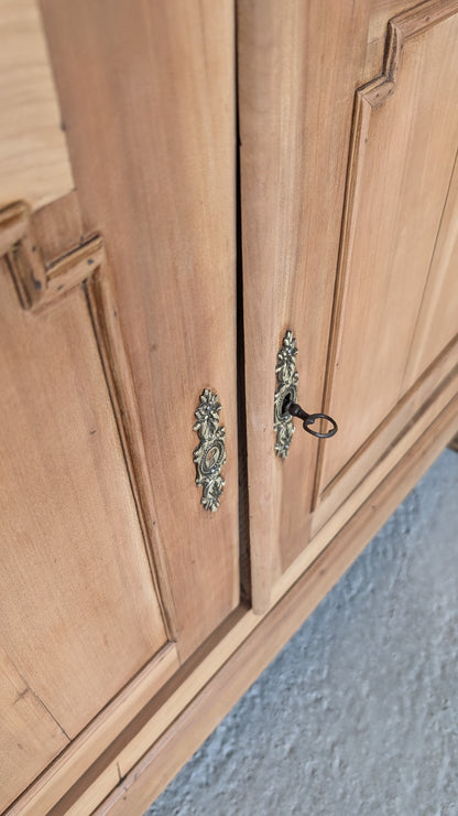 Buffet ancien