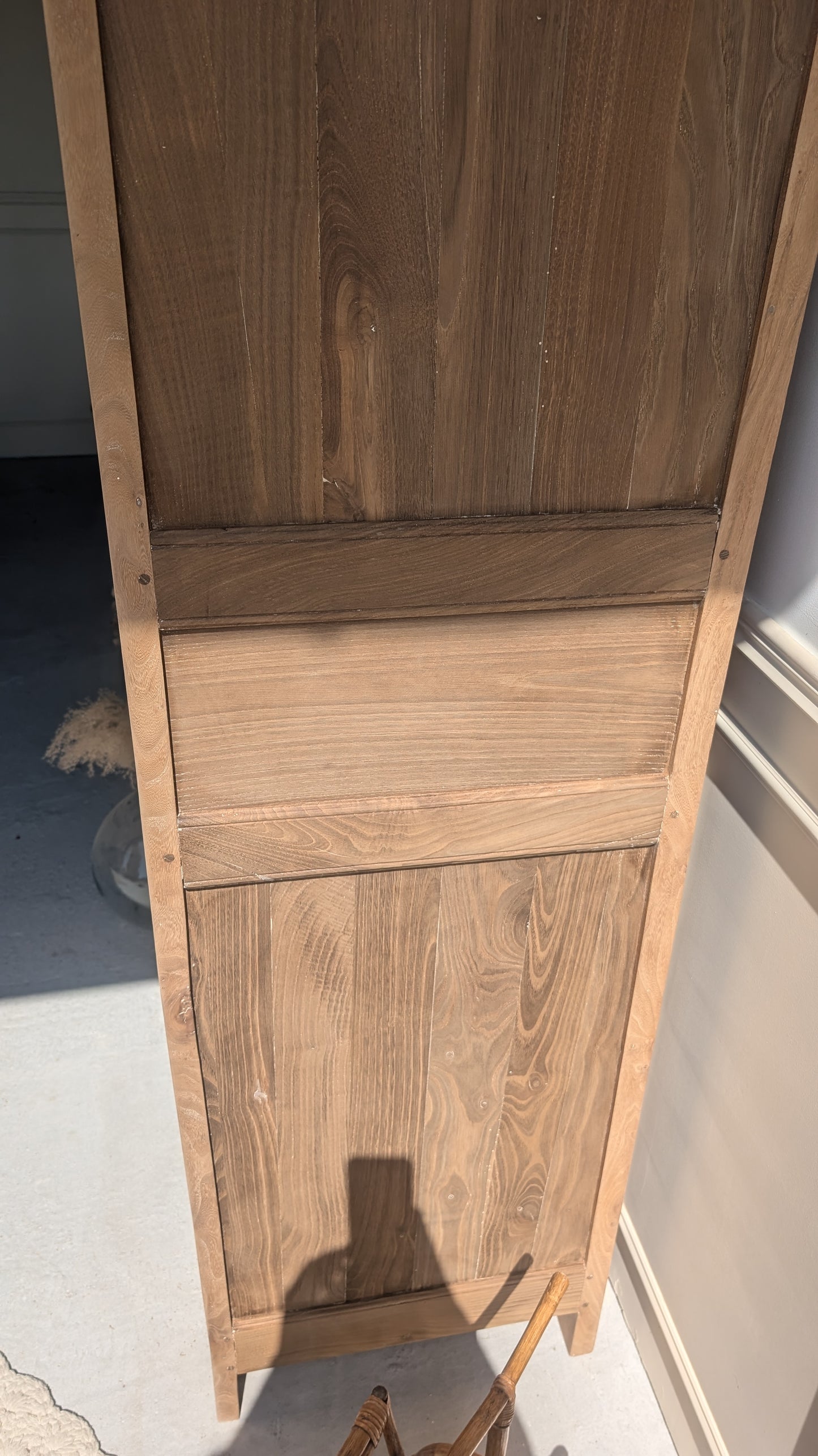 Armoire parisienne ancienne