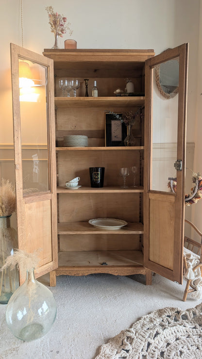 Vitrine parisienne