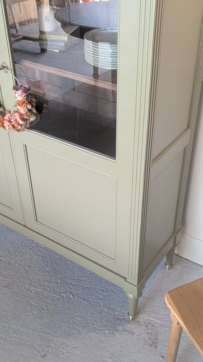 Vitrine style Louis XVI