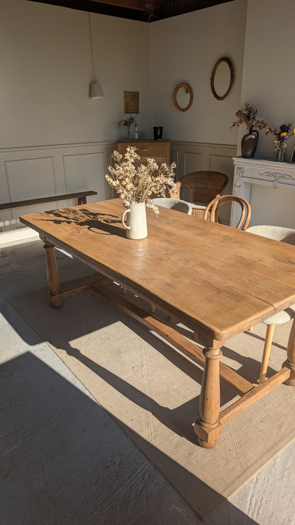 Table de ferme en chêne