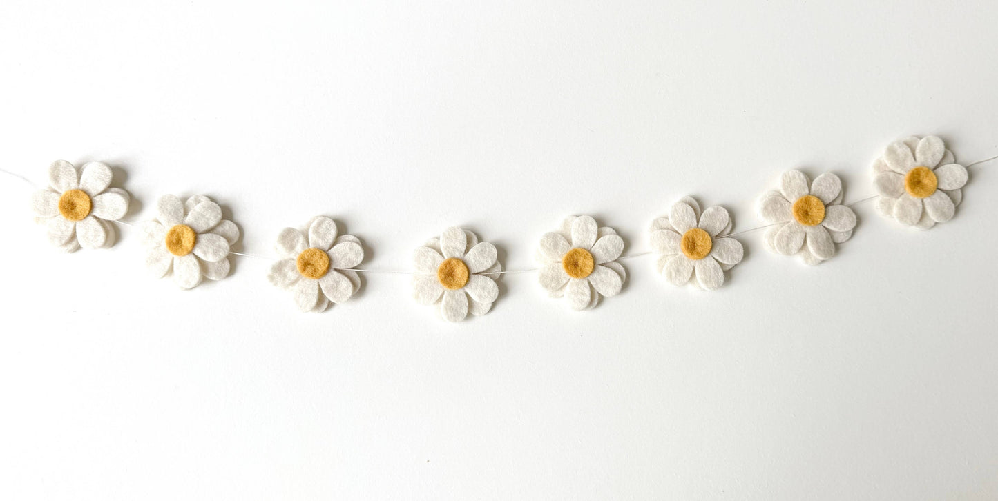 Guirlande Fleurs en laine feutrée Blanc & Jaune Soleil