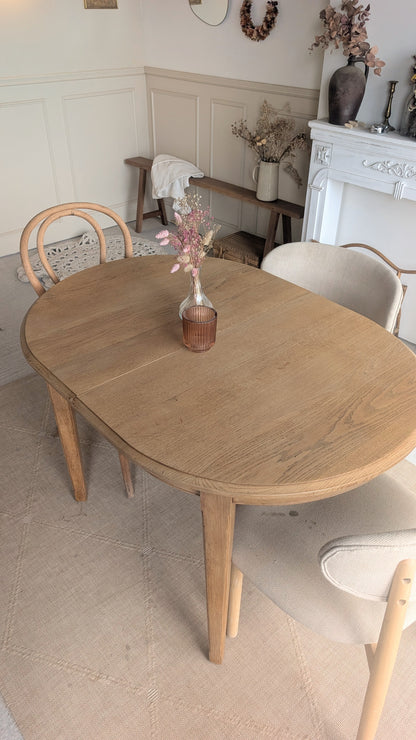 Petite table ovale en chêne + 1 rallonge