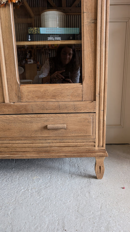 Vitrine ancienne