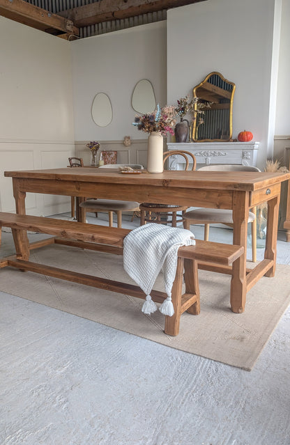 Ensemble table & banc en orme massif