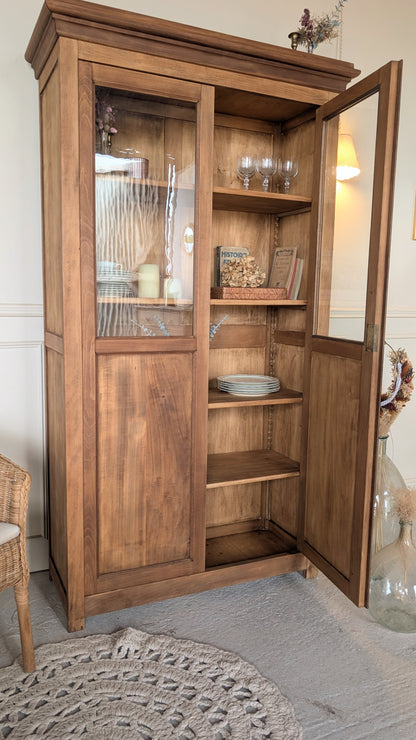 Vitrine ancienne