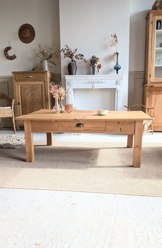 Table basse en pin