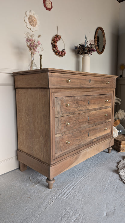 Commode ancienne