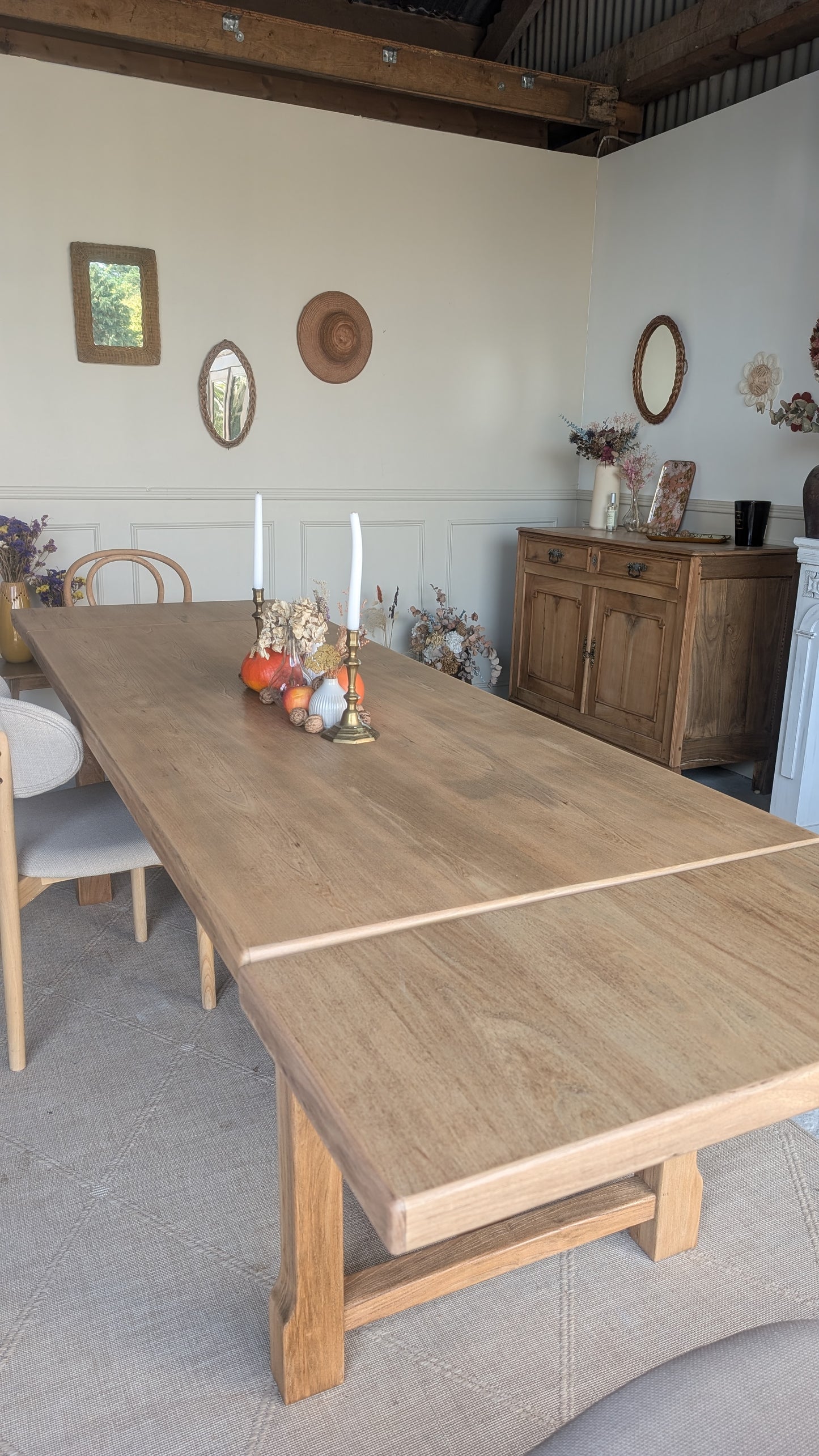 Table en bois avec rallonges