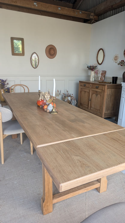 Table en bois avec rallonges