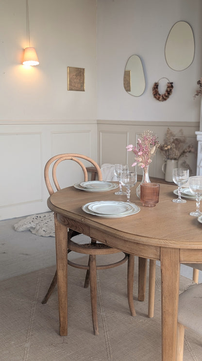 Petite table ovale en chêne + 1 rallonge