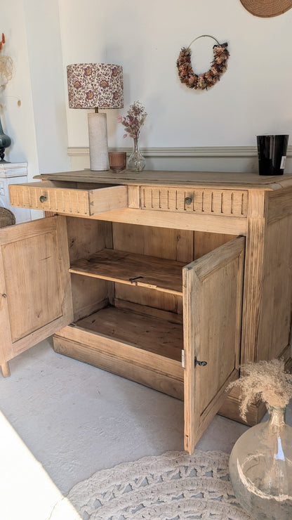 Buffet ancien en chêne