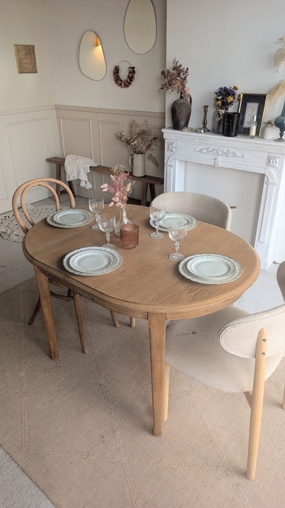 Petite table ovale en chêne + 1 rallonge